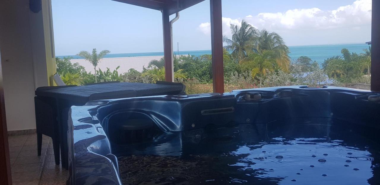 L'Alizee & Spa Jacuzzi Privatif Haut De Gamme Sainte-Rose Luaran gambar