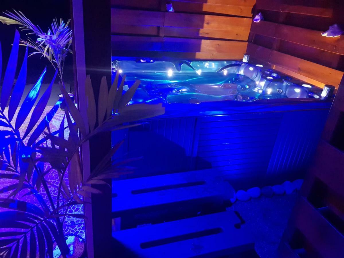 L'Alizee & Spa Jacuzzi Privatif Haut De Gamme Sainte-Rose Luaran gambar